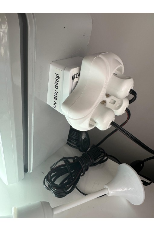 Taşınabilir Güneş Enerjili Telefon Şarjı Ve Aydınlatma Paketi (12VOLT SİSTEM)